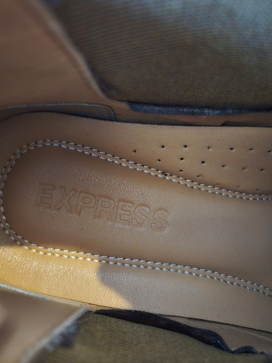 Express Men\'s Suede Chukka Boots in Beige main image 6